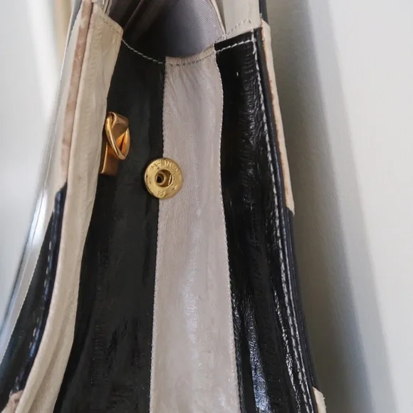 1960s Lee Sands Black and White Chevron Eel Skin Handbag - Picture 11 of 16